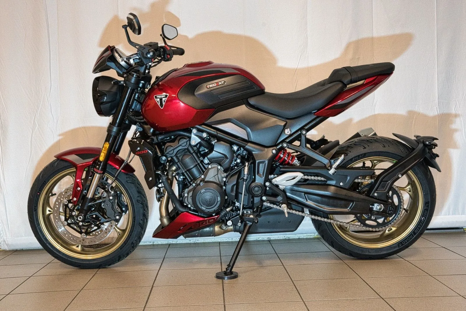 Triumph Trident 800