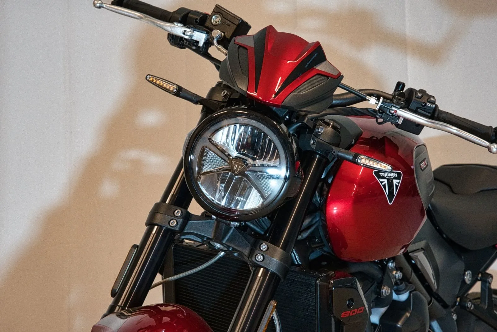 Triumph Trident 800