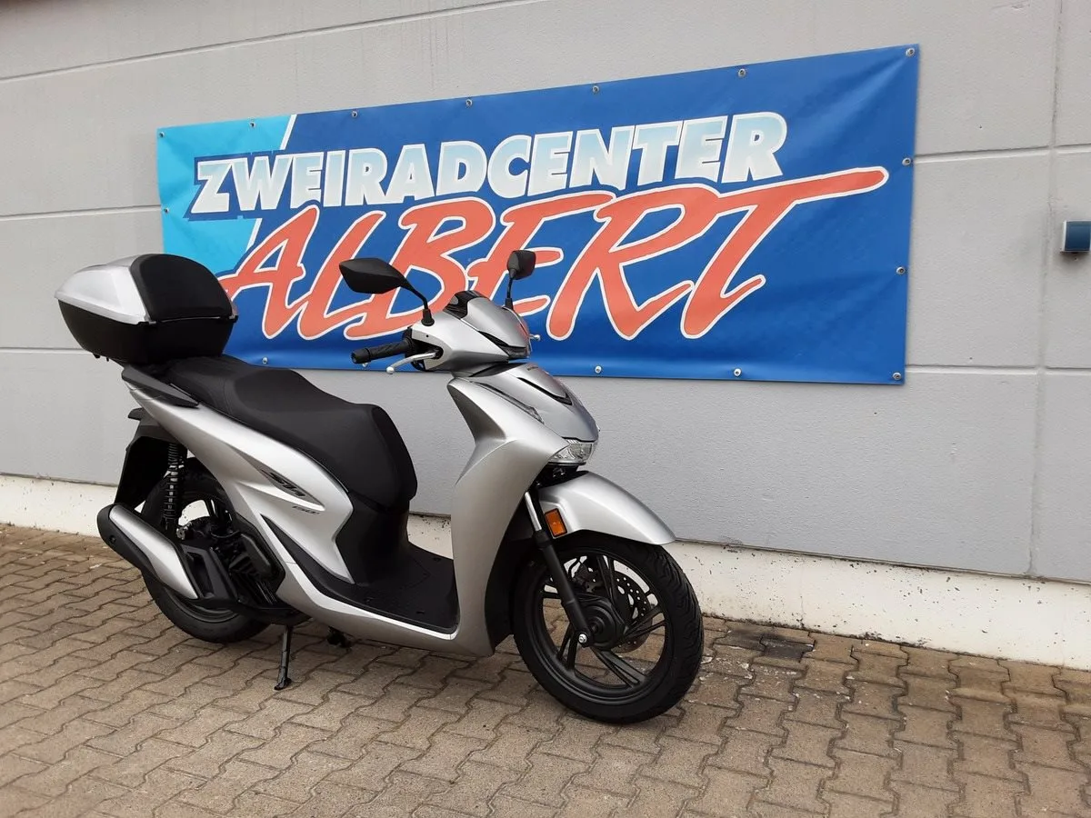 Honda SH150i