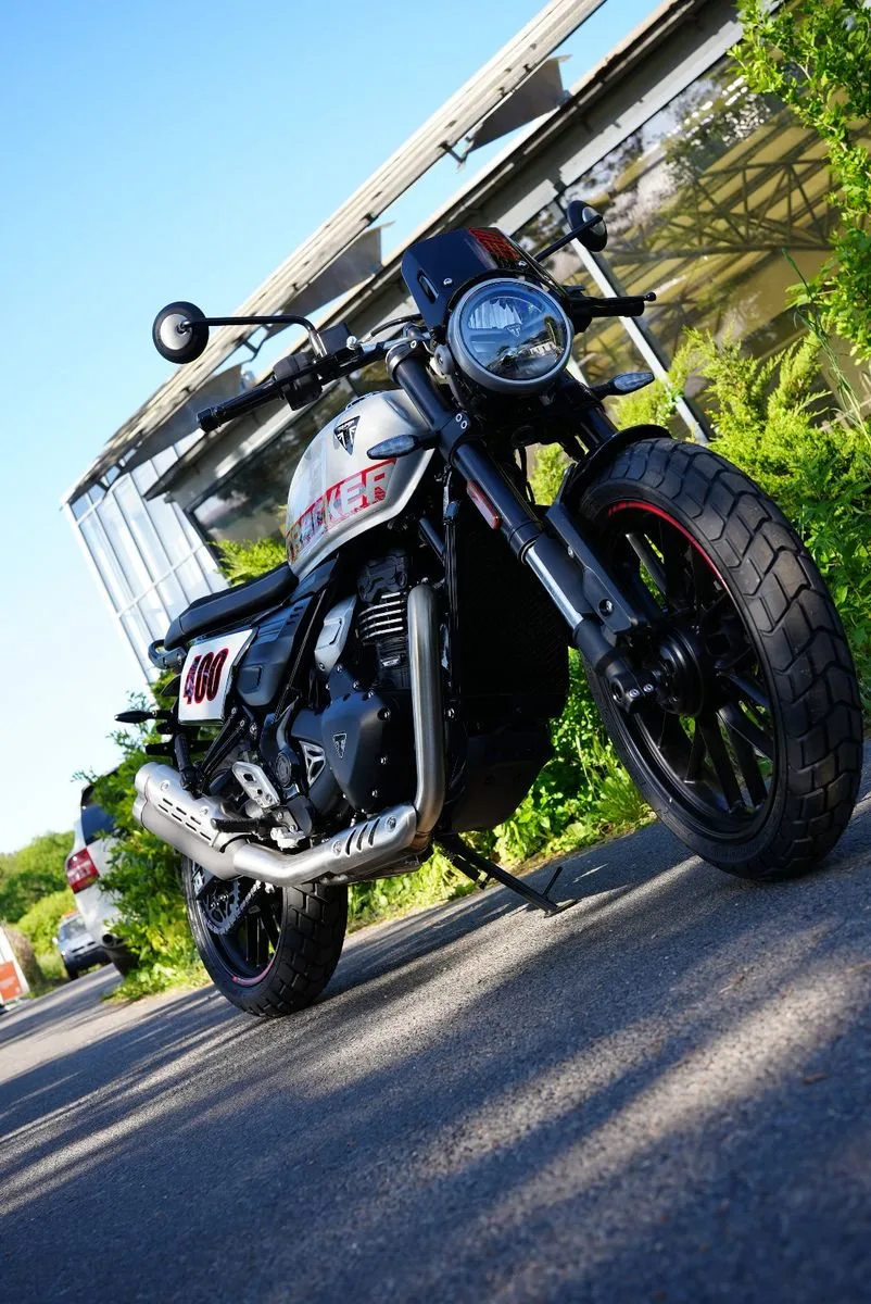 Triumph Tracker 400