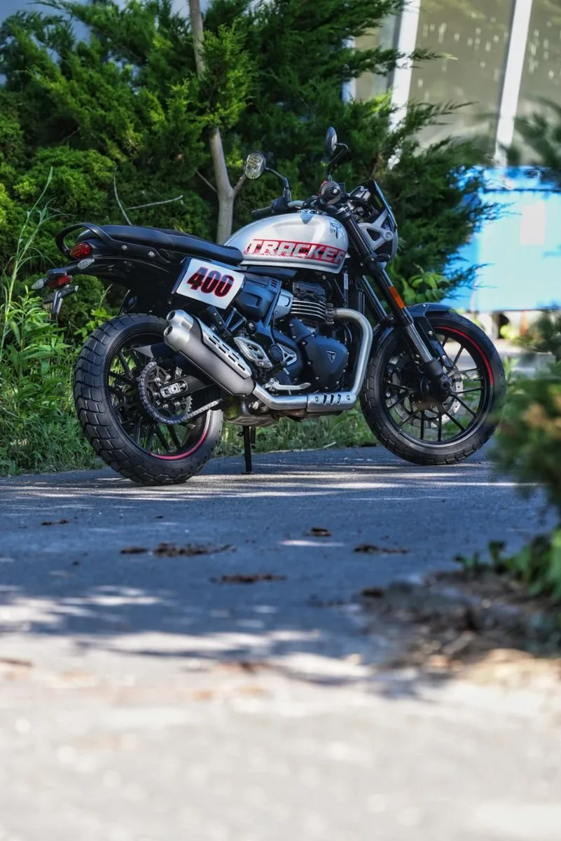 Triumph Tracker 400