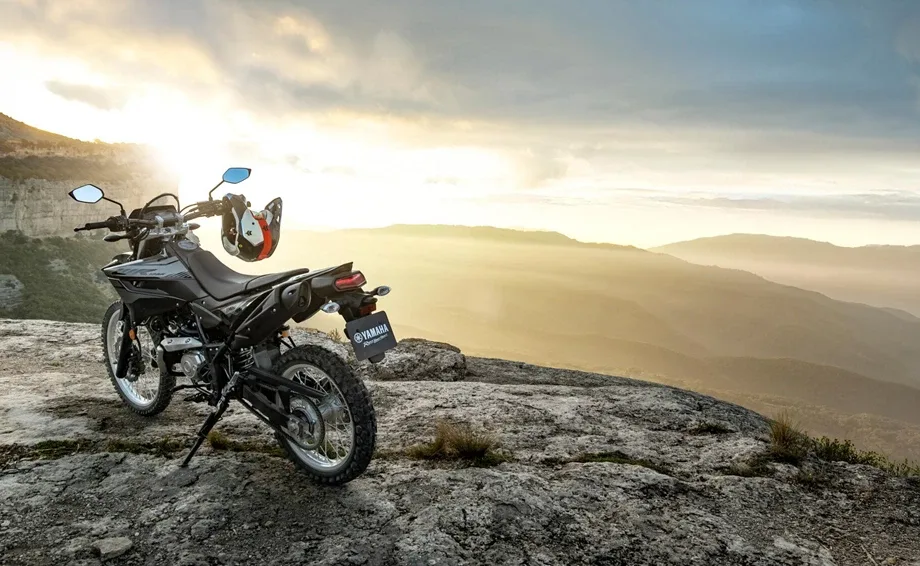 Yamaha WR125R, WR125 R - MY 2026 - Yamaha Black