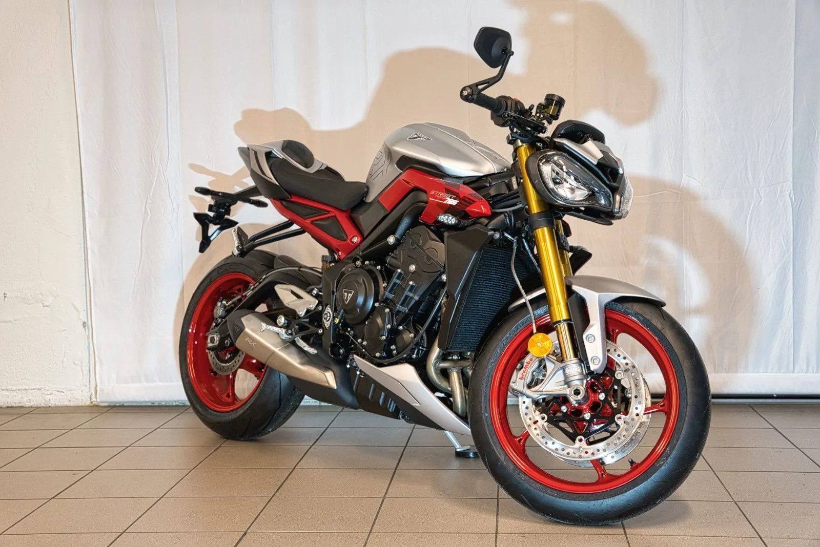 Triumph Street Triple 765 RX