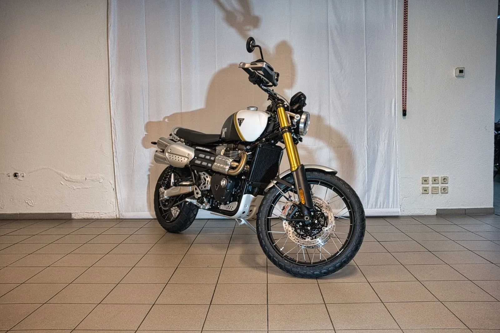 Triumph Scrambler 1200 XE