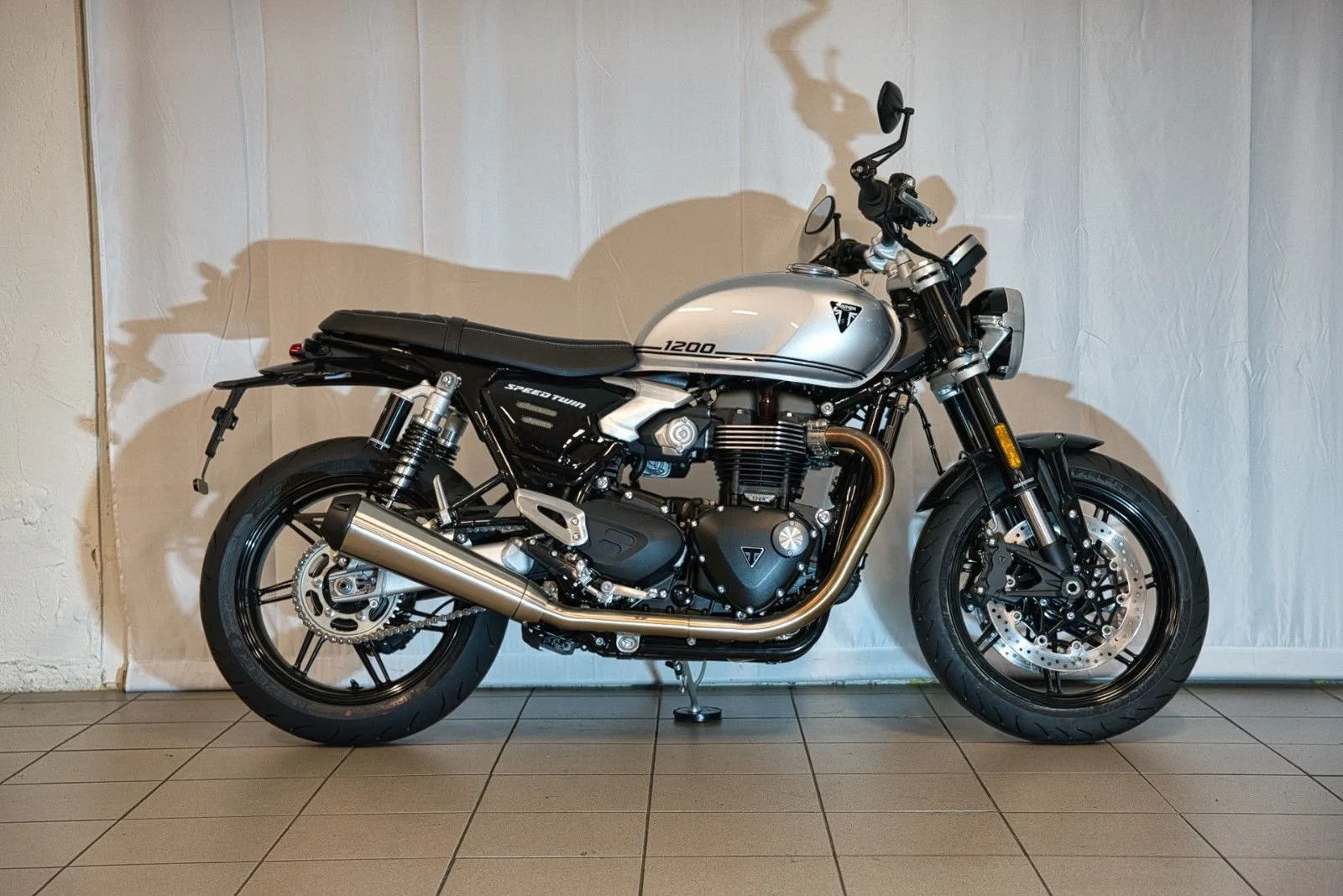 Triumph Speed Twin 1200