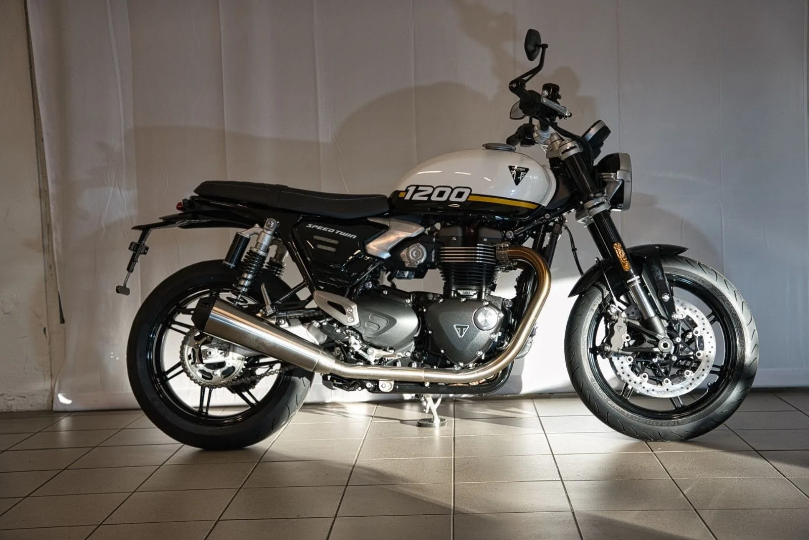 Triumph Speed Twin 1200