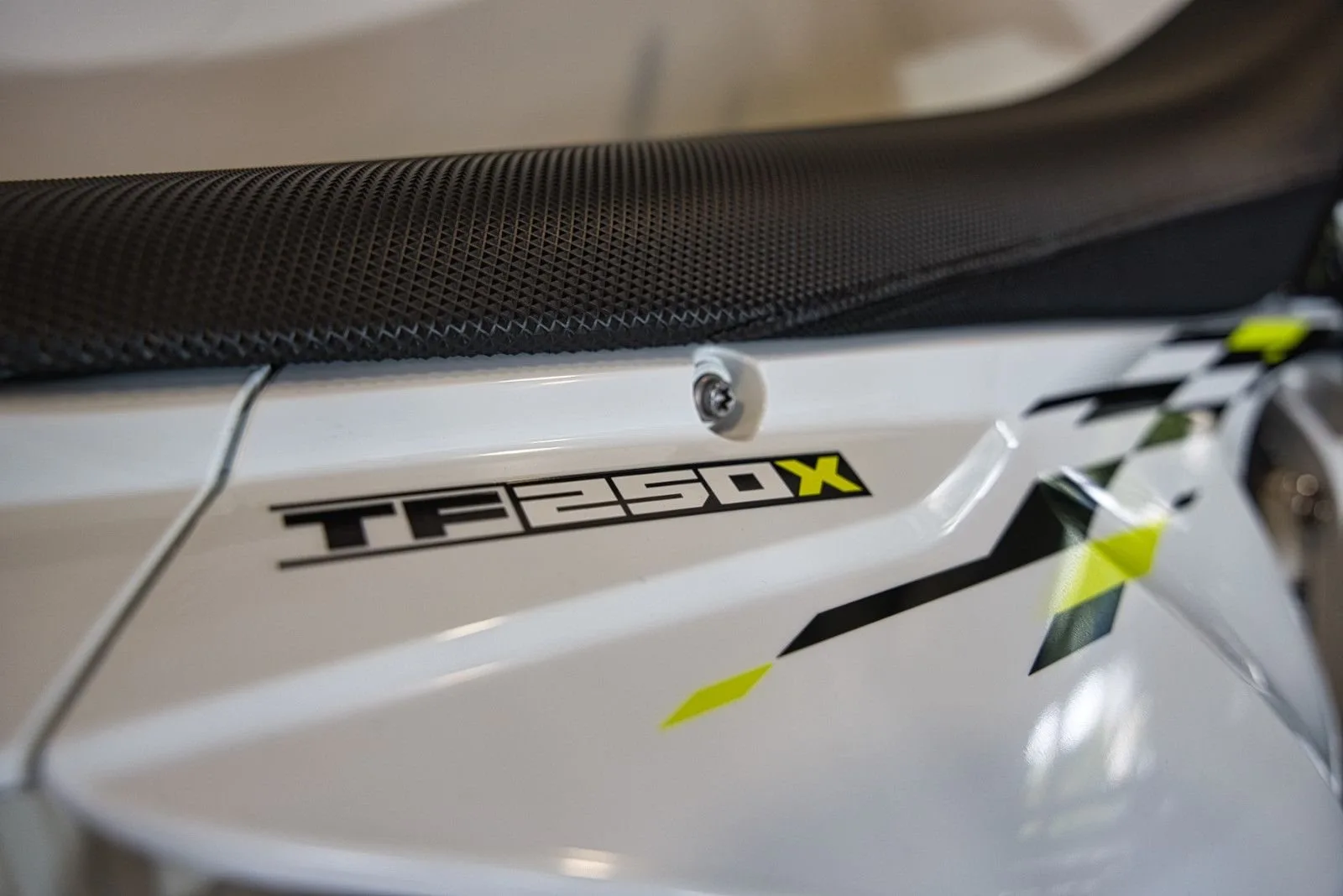 Triumph TF 250-X