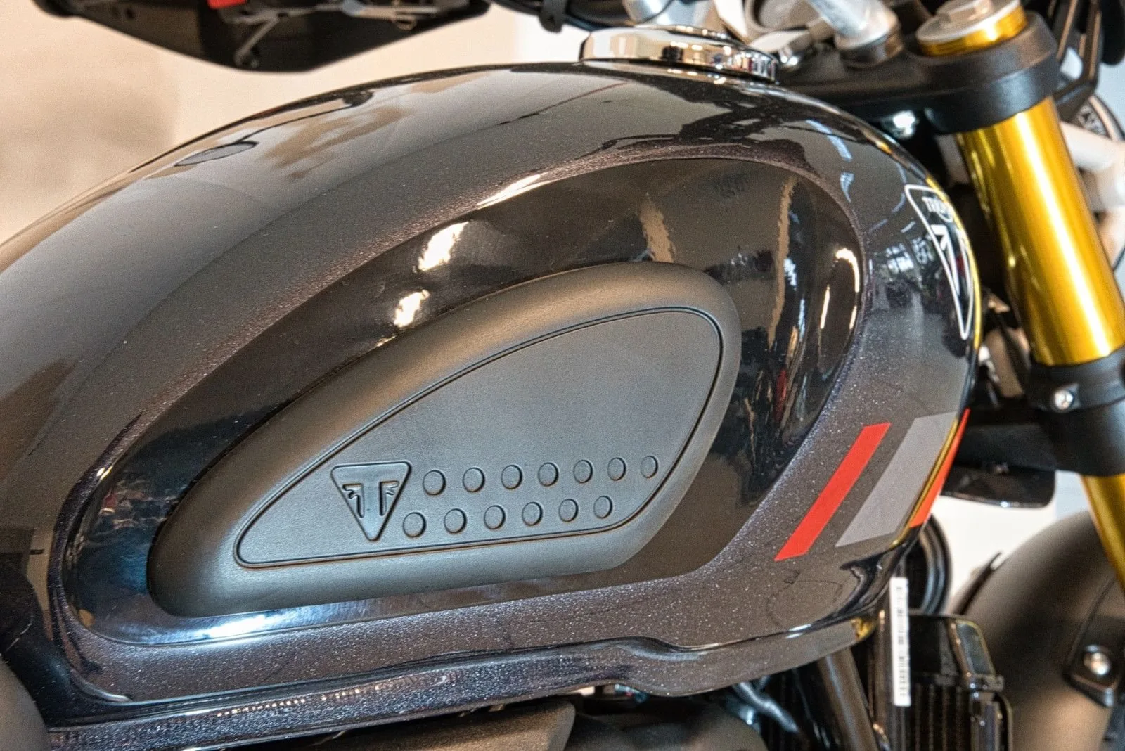 Triumph Scrambler 400 XC