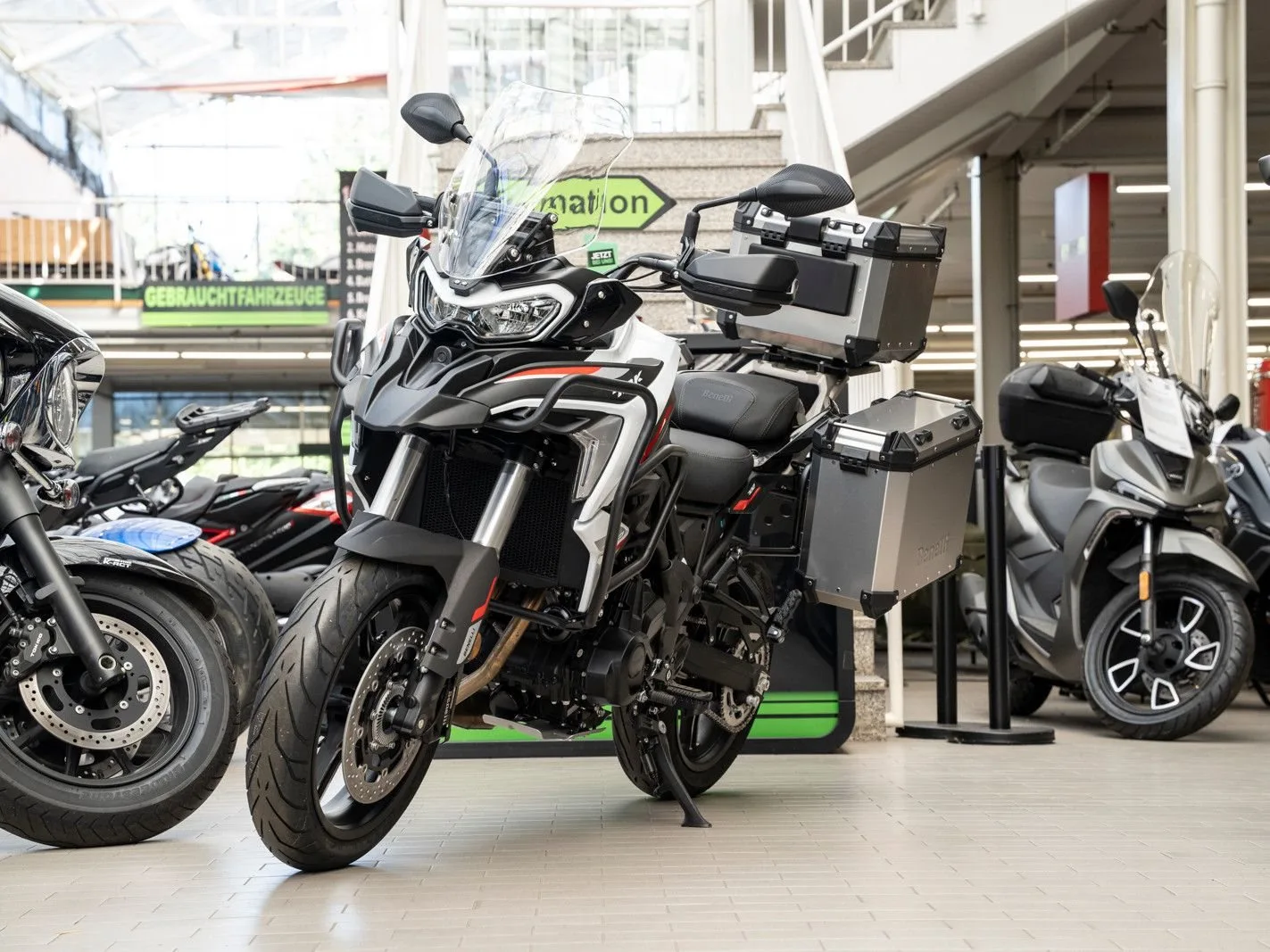 Benelli TRK 702