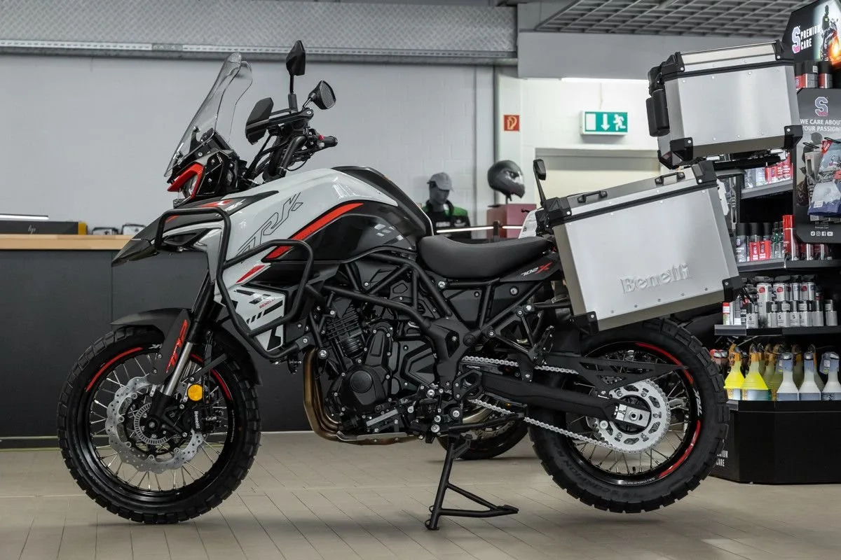 Benelli TRK 702 X