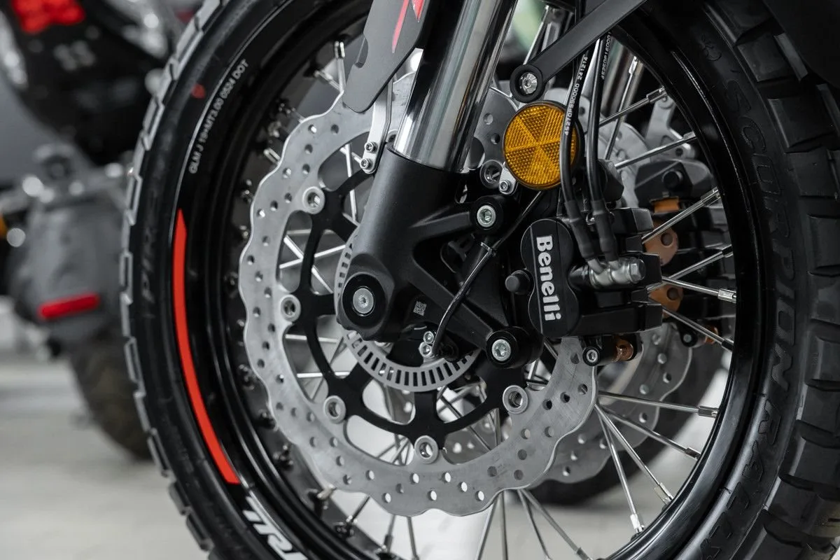 Benelli TRK 702 X