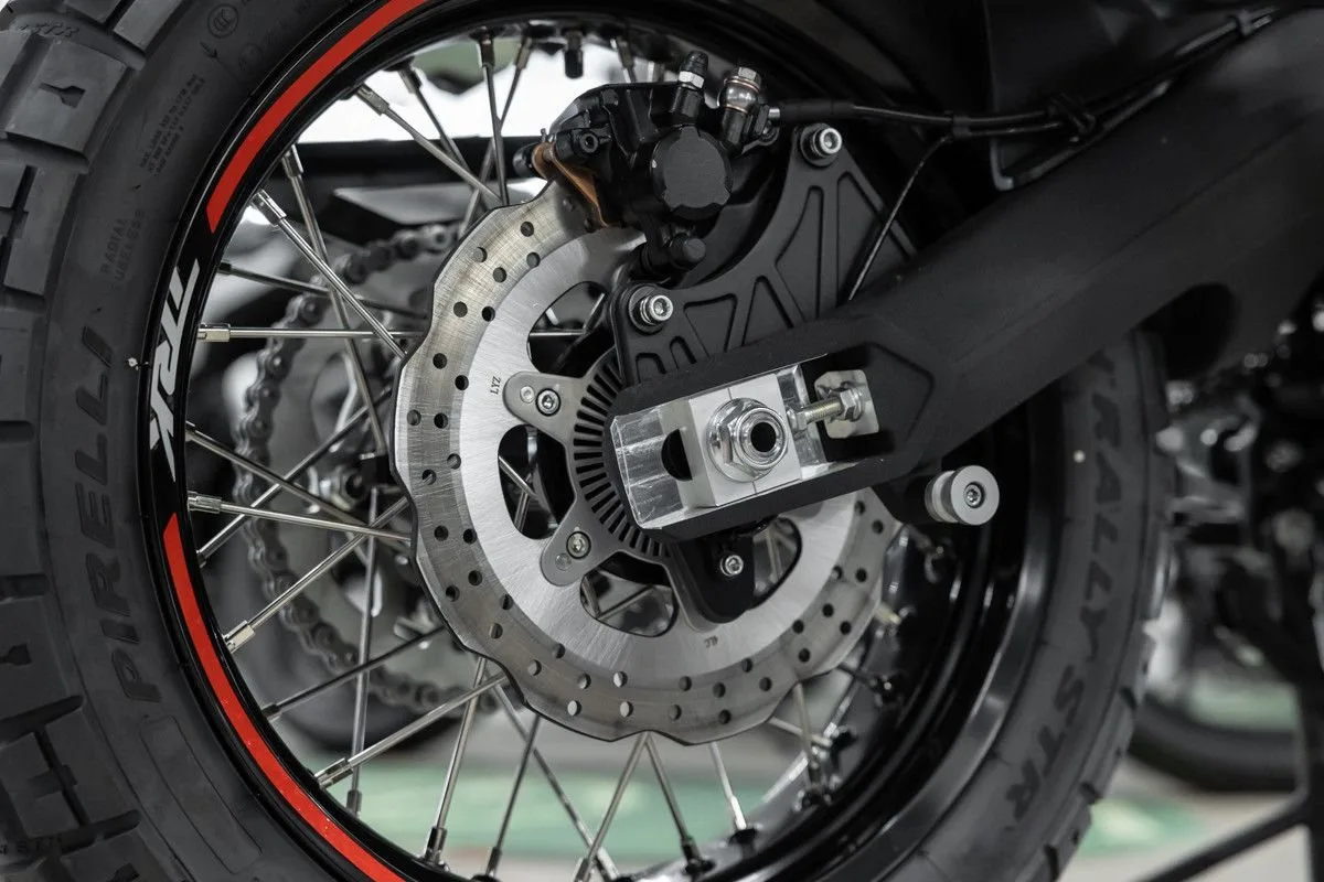 Benelli TRK 702 X