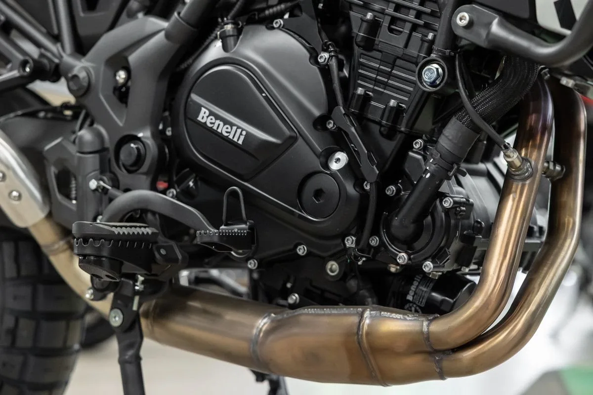 Benelli TRK 702 X