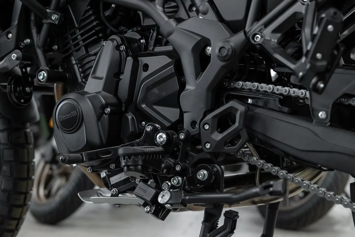 Benelli TRK 702 X