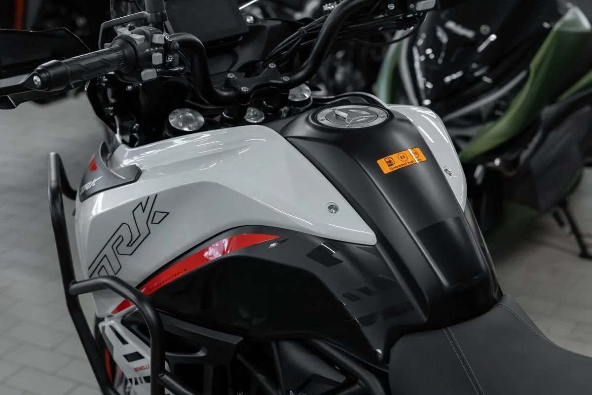 Benelli TRK 702 X