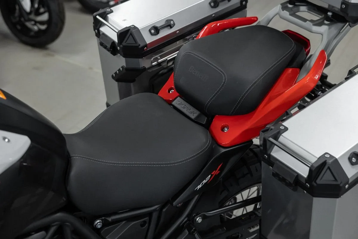 Benelli TRK 702 X