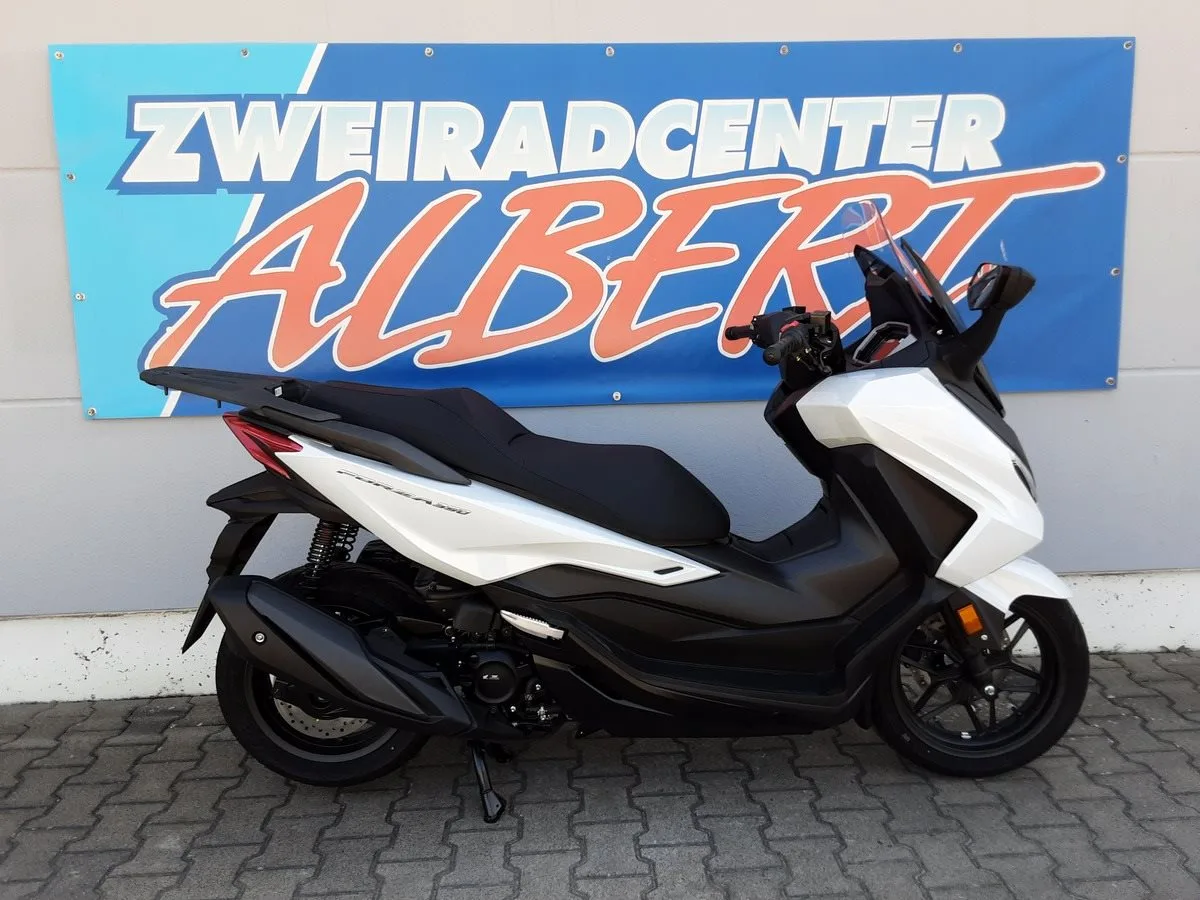 Honda Forza 350