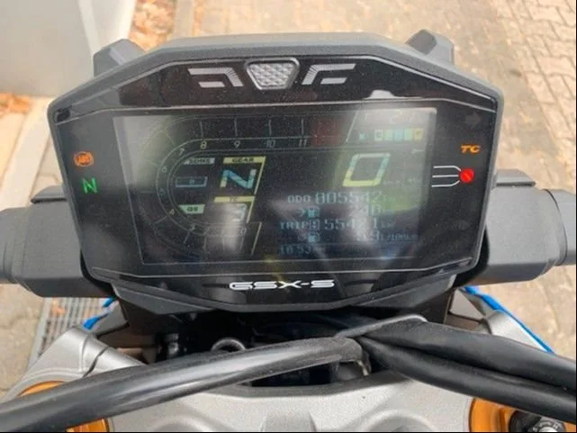 Suzuki GSX-S1000 GSX S 1000