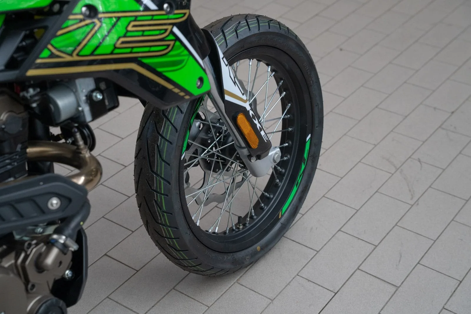 KL Motors KXE 125