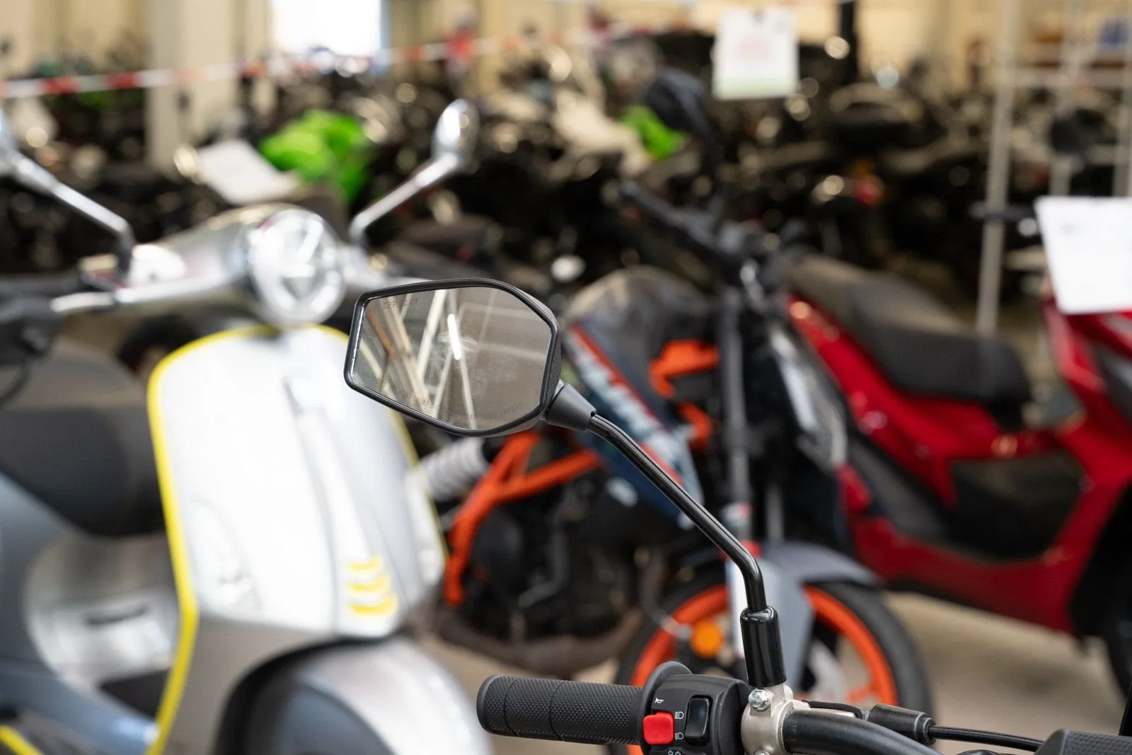 KL Motors KXE 125