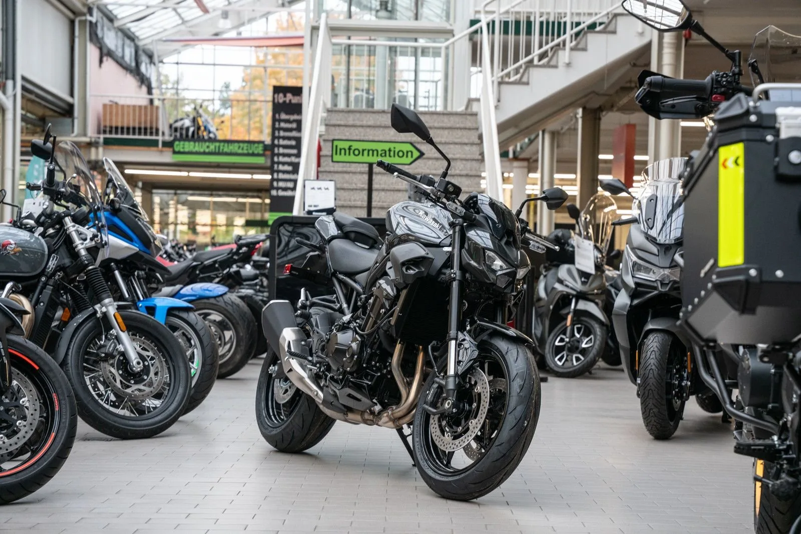 Kawasaki Z900