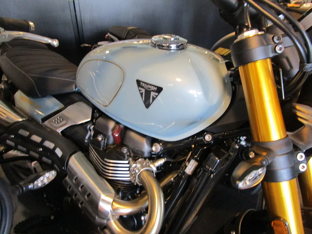 Triumph Scrambler 900