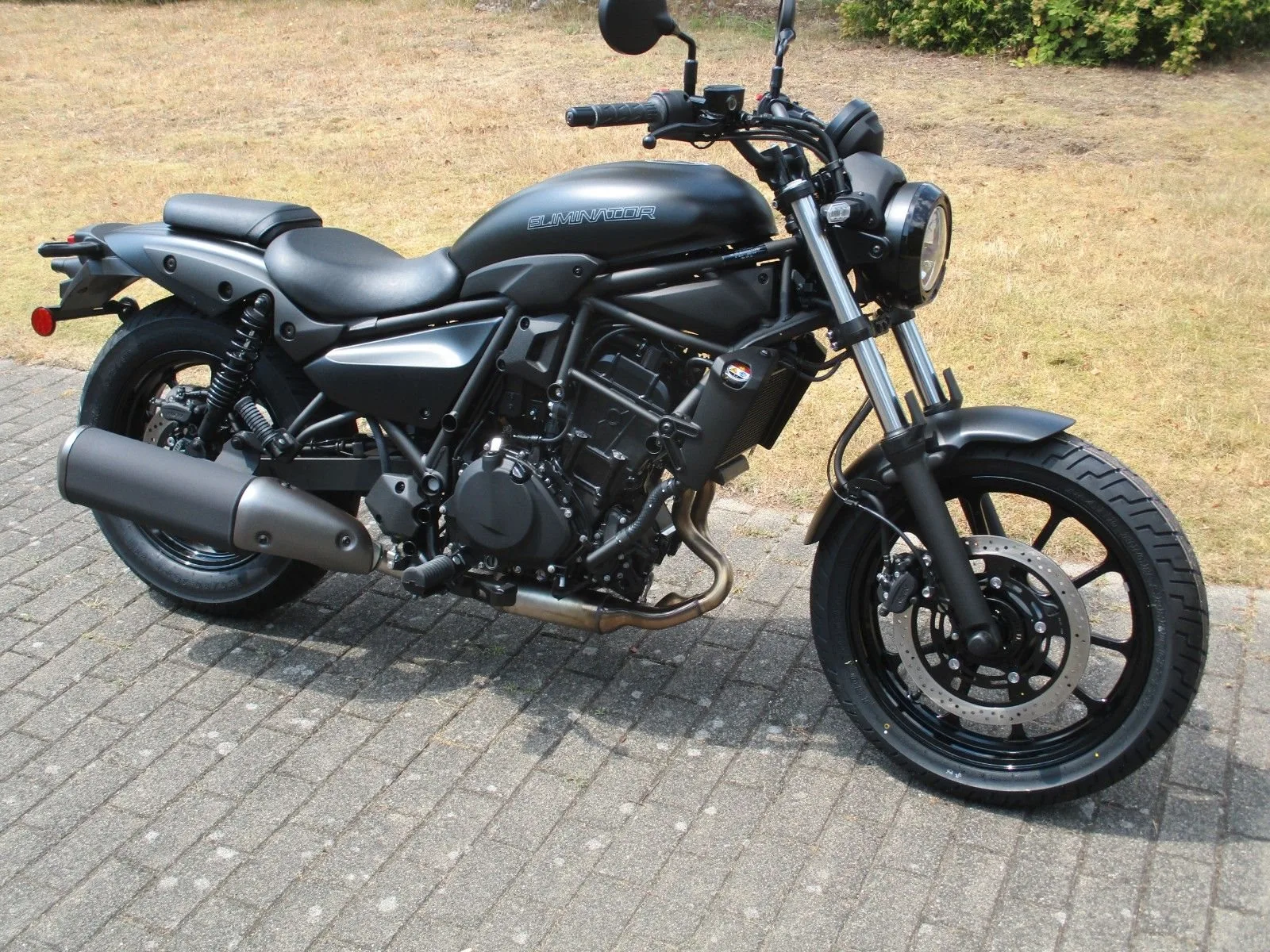 Kawasaki Eliminator 500