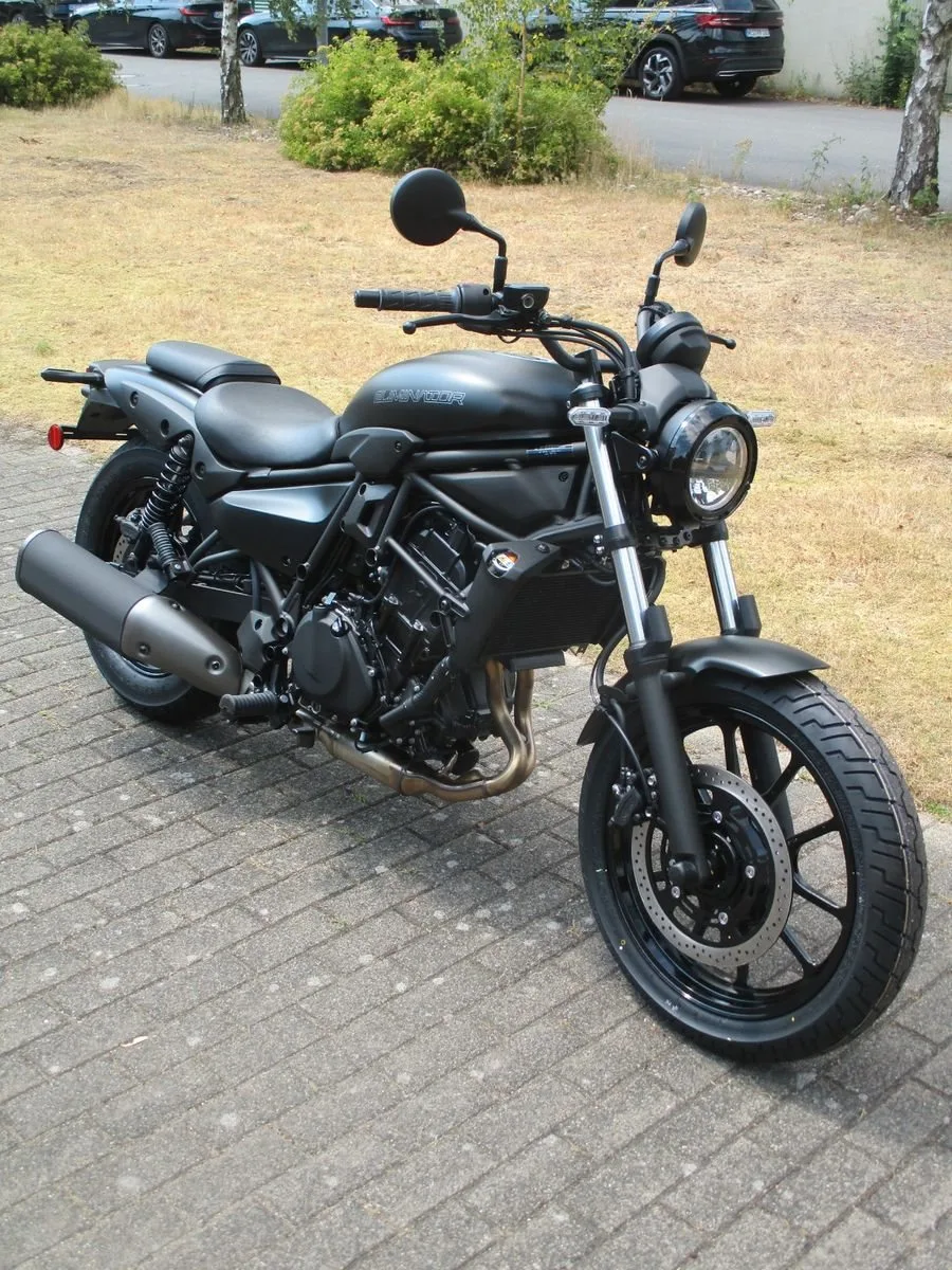 Kawasaki Eliminator 500