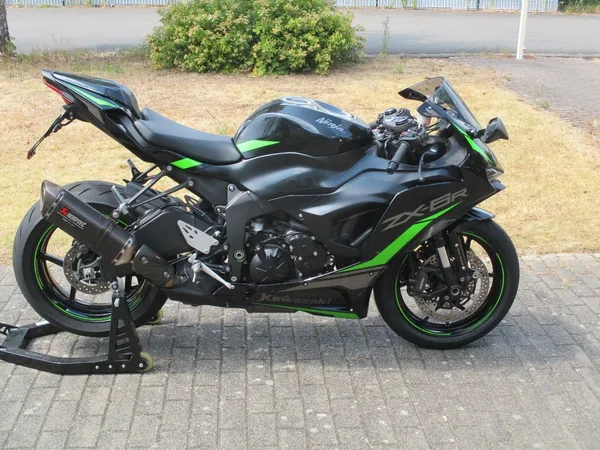 Kawasaki Ninja ZX-6R