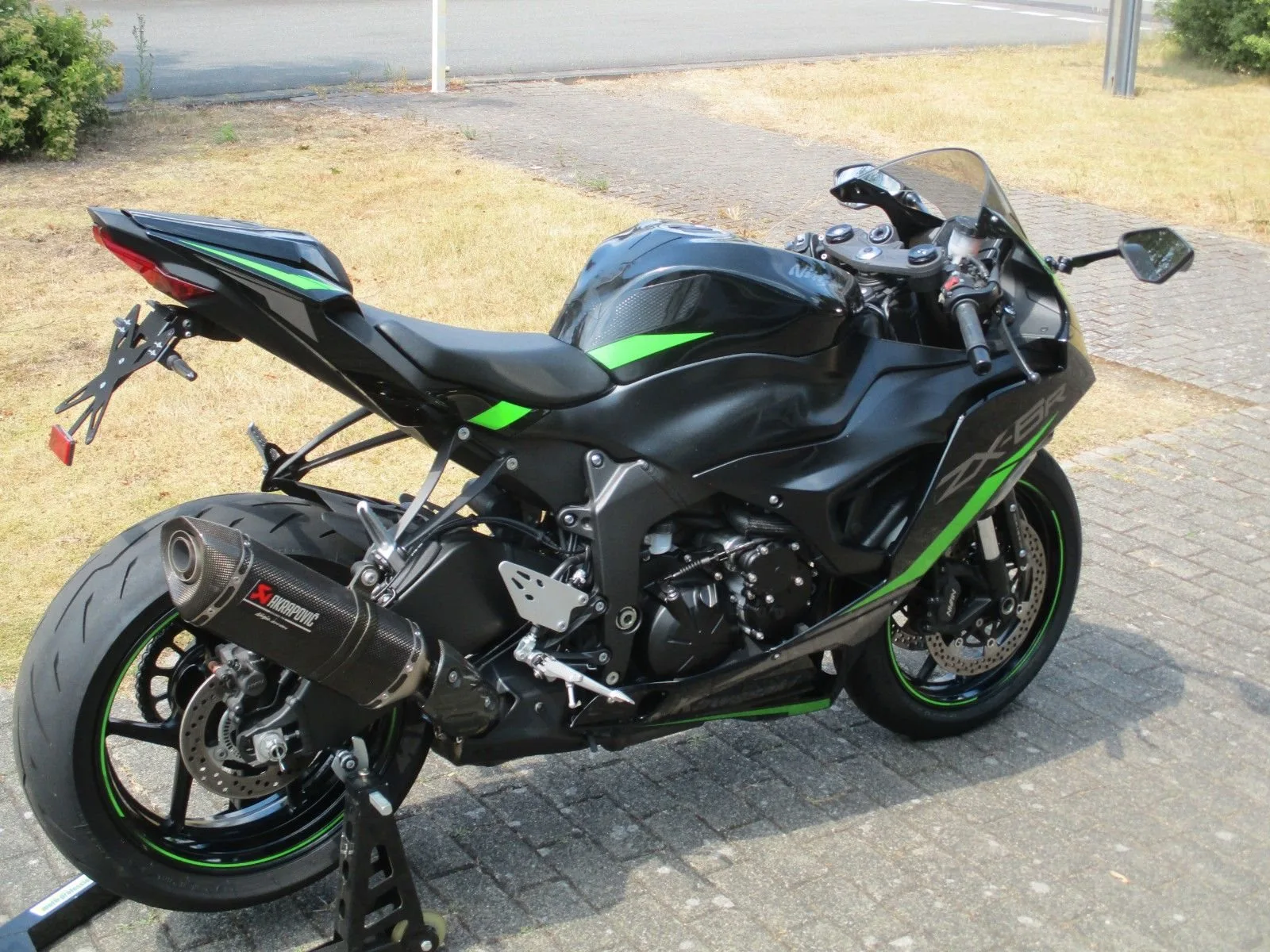 Kawasaki Ninja ZX-6R
