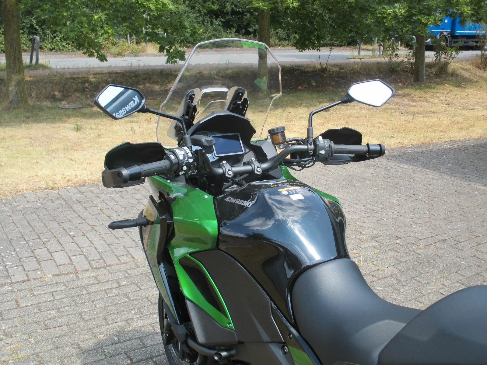 Kawasaki Versys 1100 SE