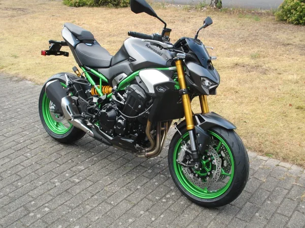 Kawasaki Z900 SE