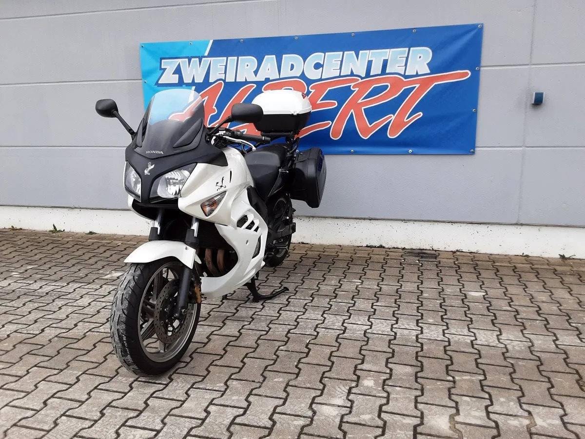 Honda CBF 600 S