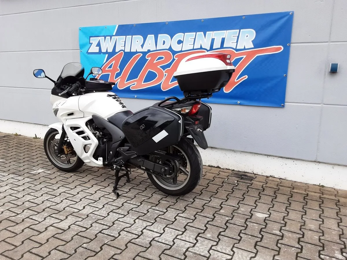 Honda CBF 600 S