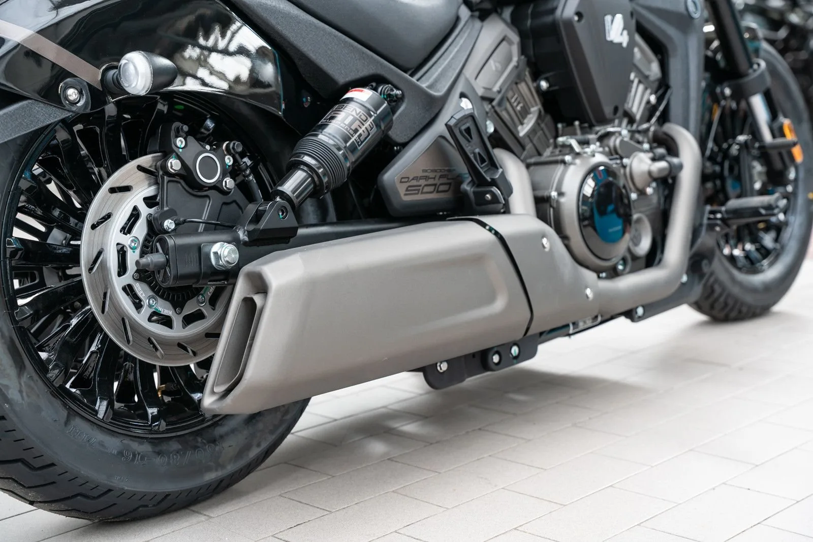 Benda Darkflag 500 Commander
