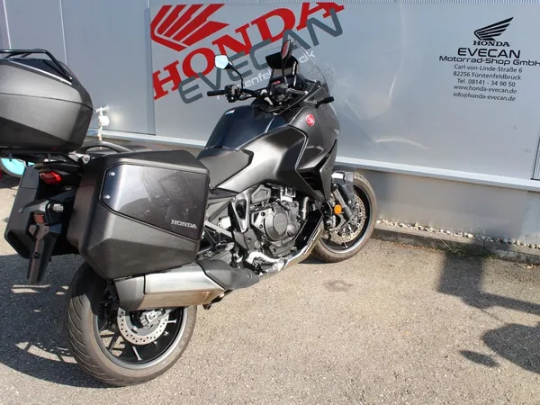 Honda NT1100