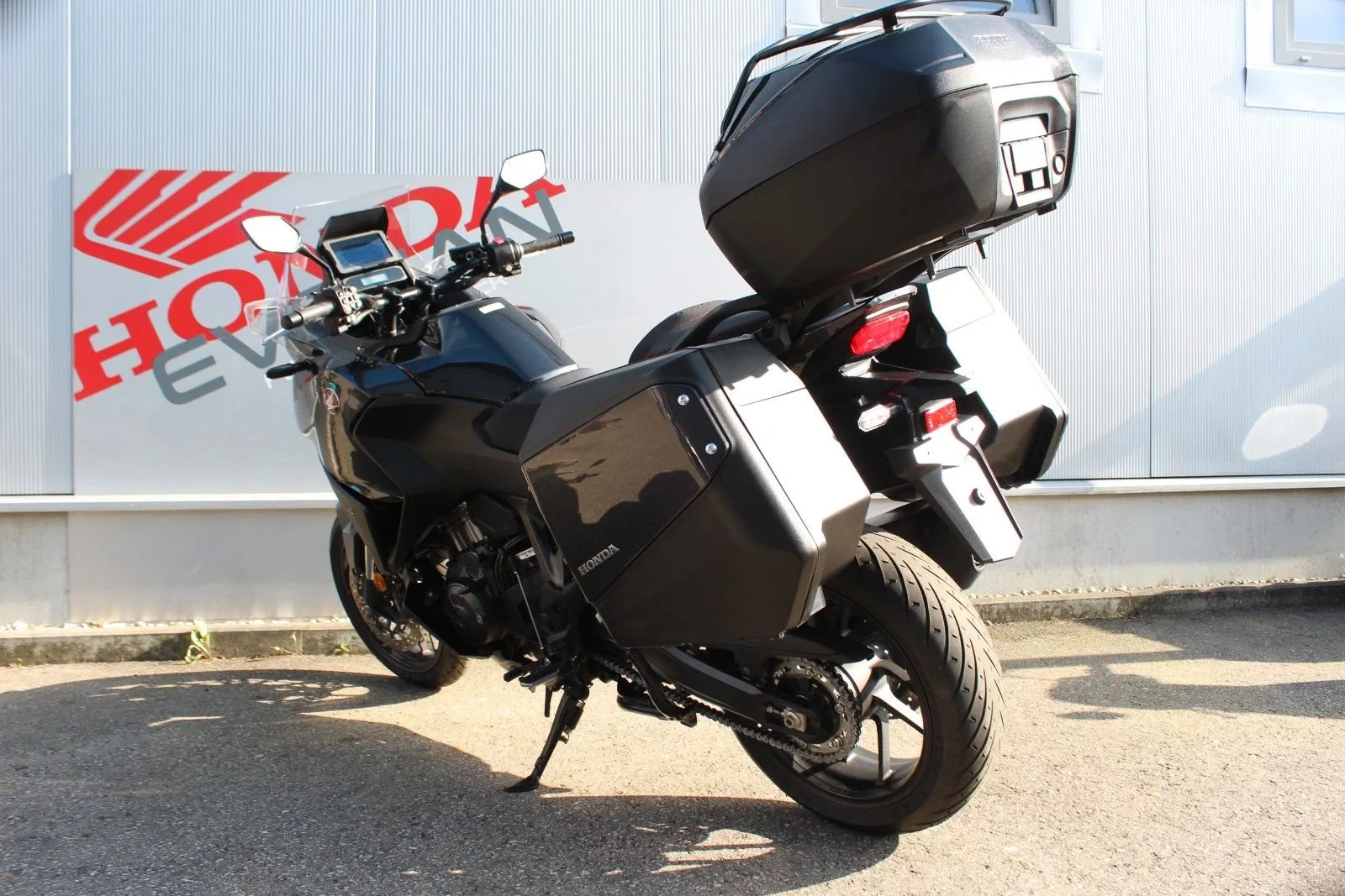 Honda NT1100