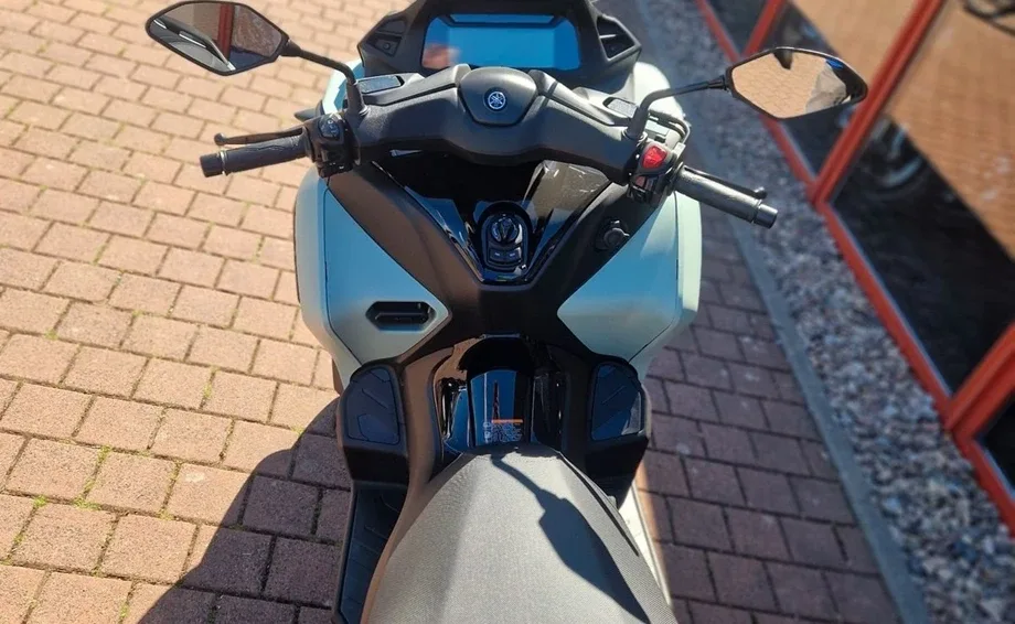 Yamaha Tricity 300