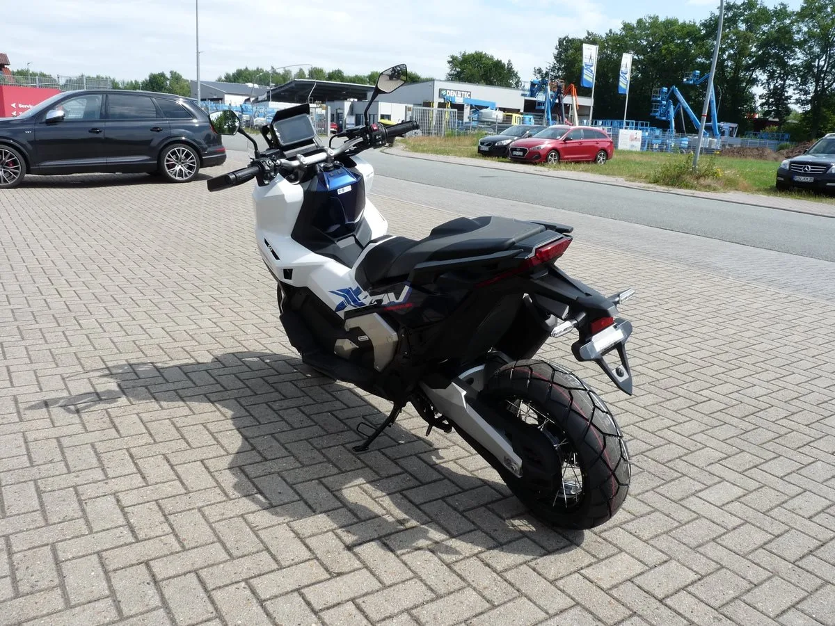Honda X-ADV 750 ABS
