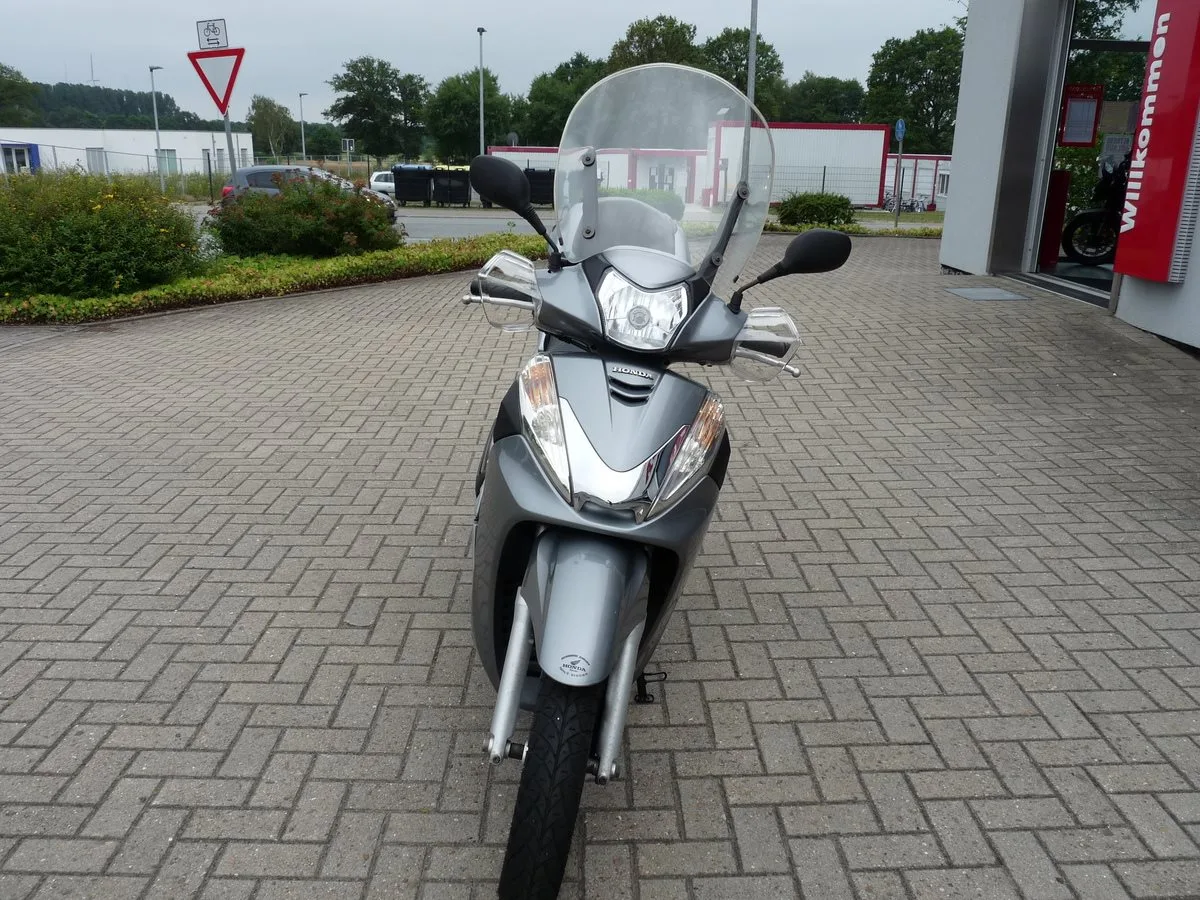 Honda SH300i ABS
