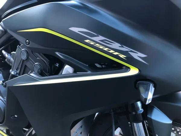 Honda CBR650R Tageszulassung