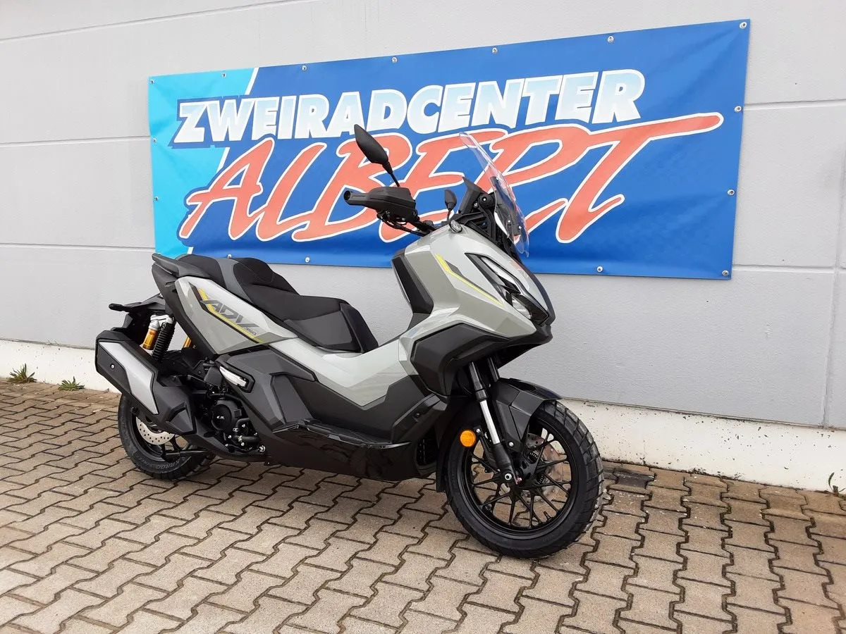 Honda ADV350 Special Edition