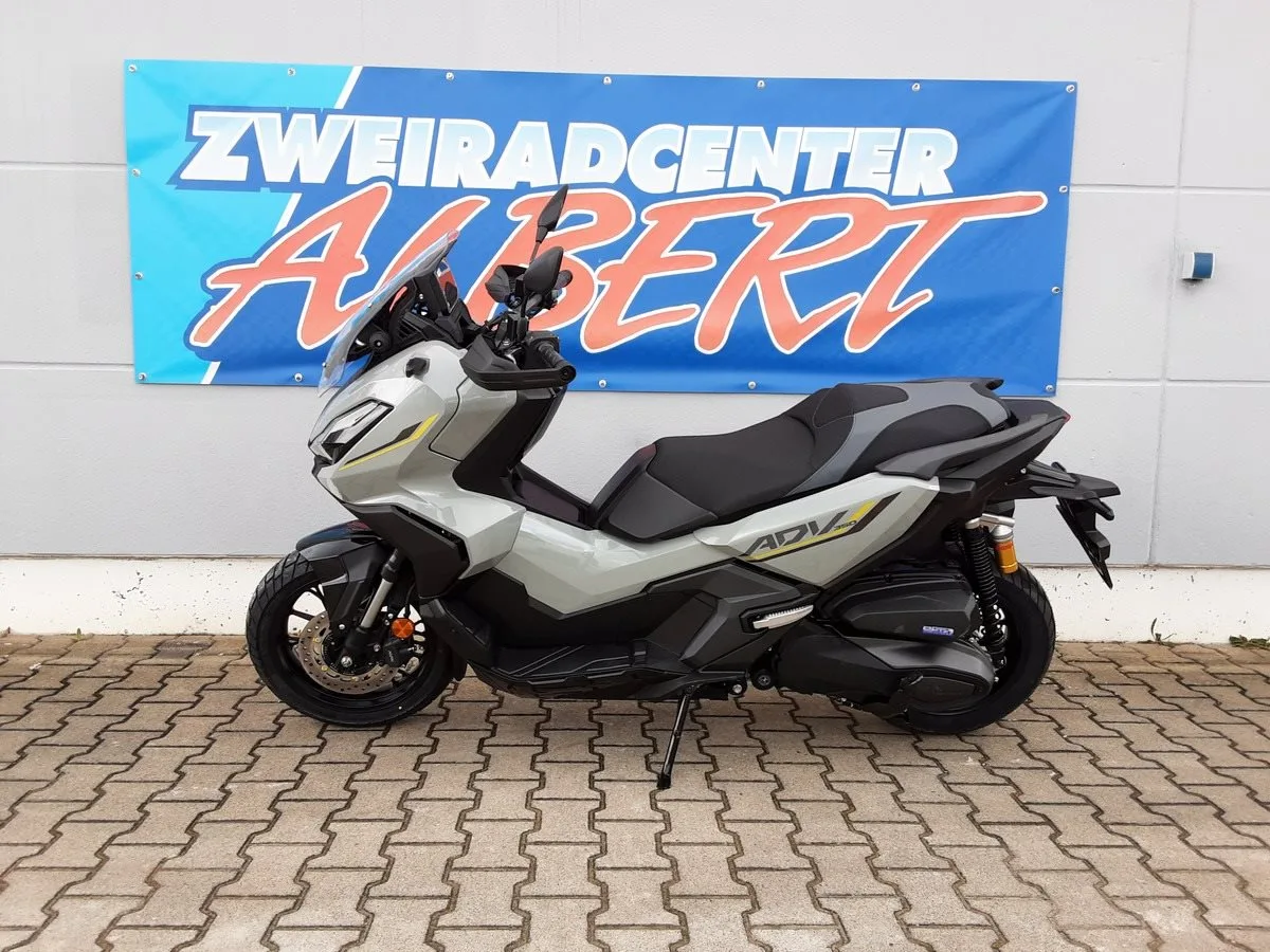 Honda ADV350 Special Edition