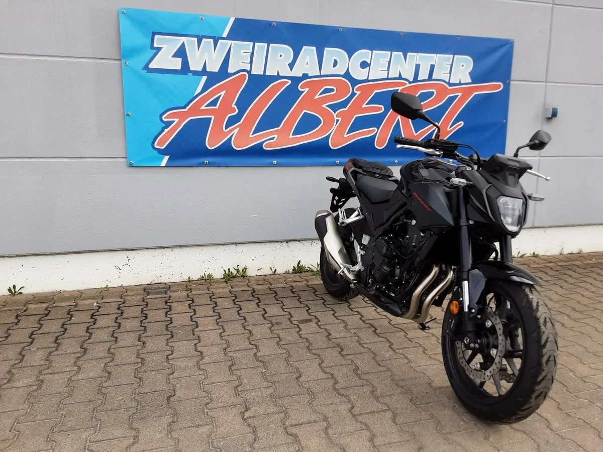 Honda CB500 Hornet E-Clutch