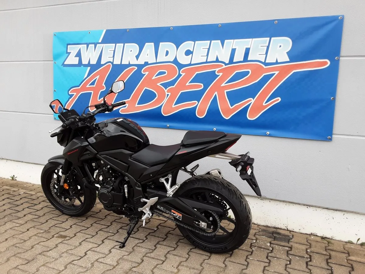 Honda CB500 Hornet E-Clutch