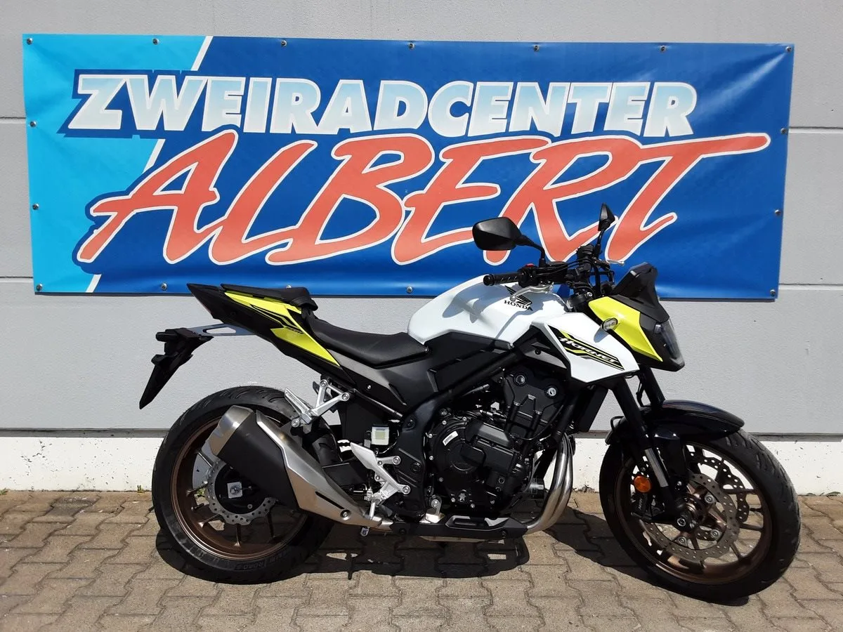 Honda CB500 Hornet E-Clutch