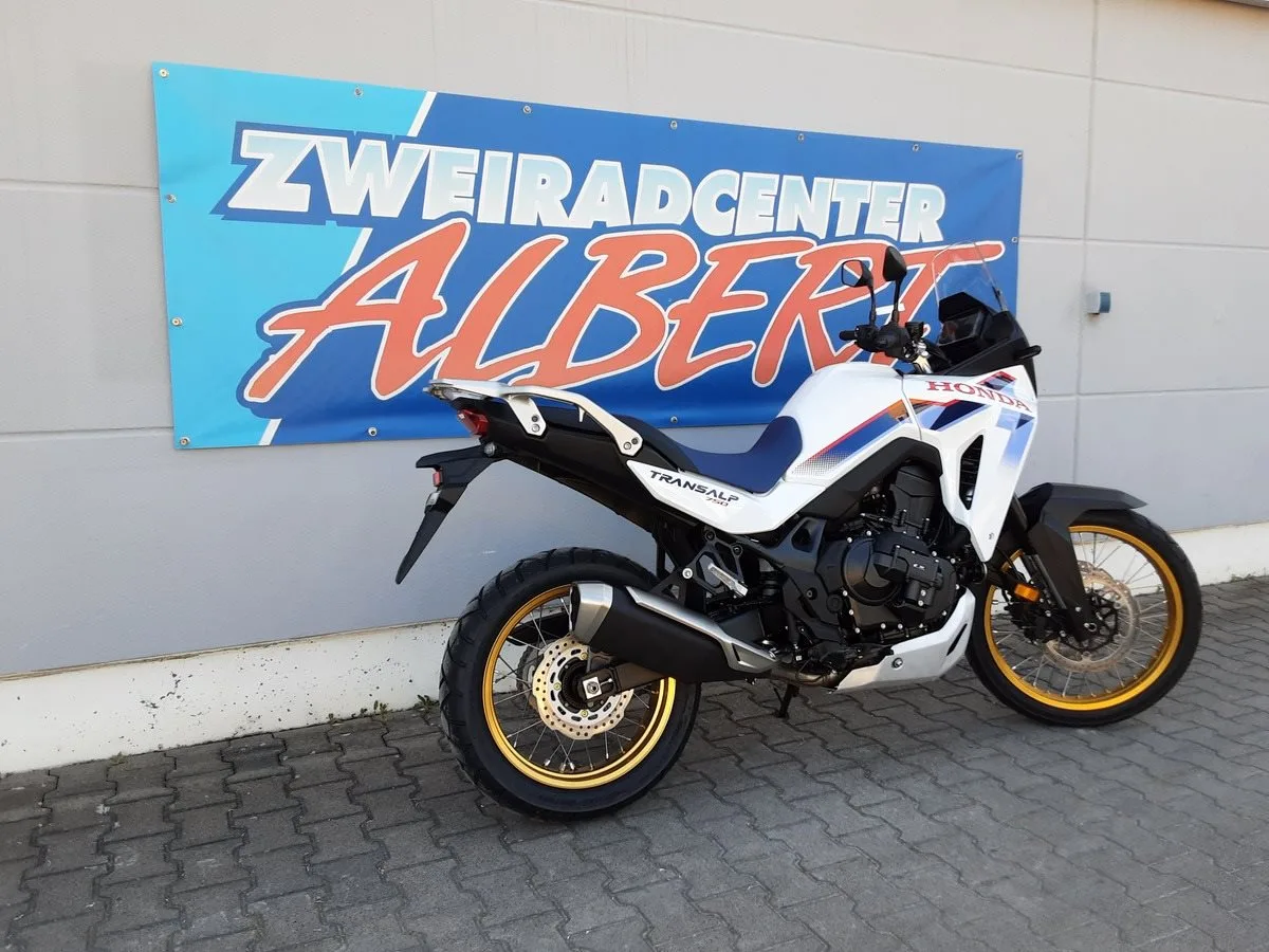 Honda XL750 Transalp E-Clutch
