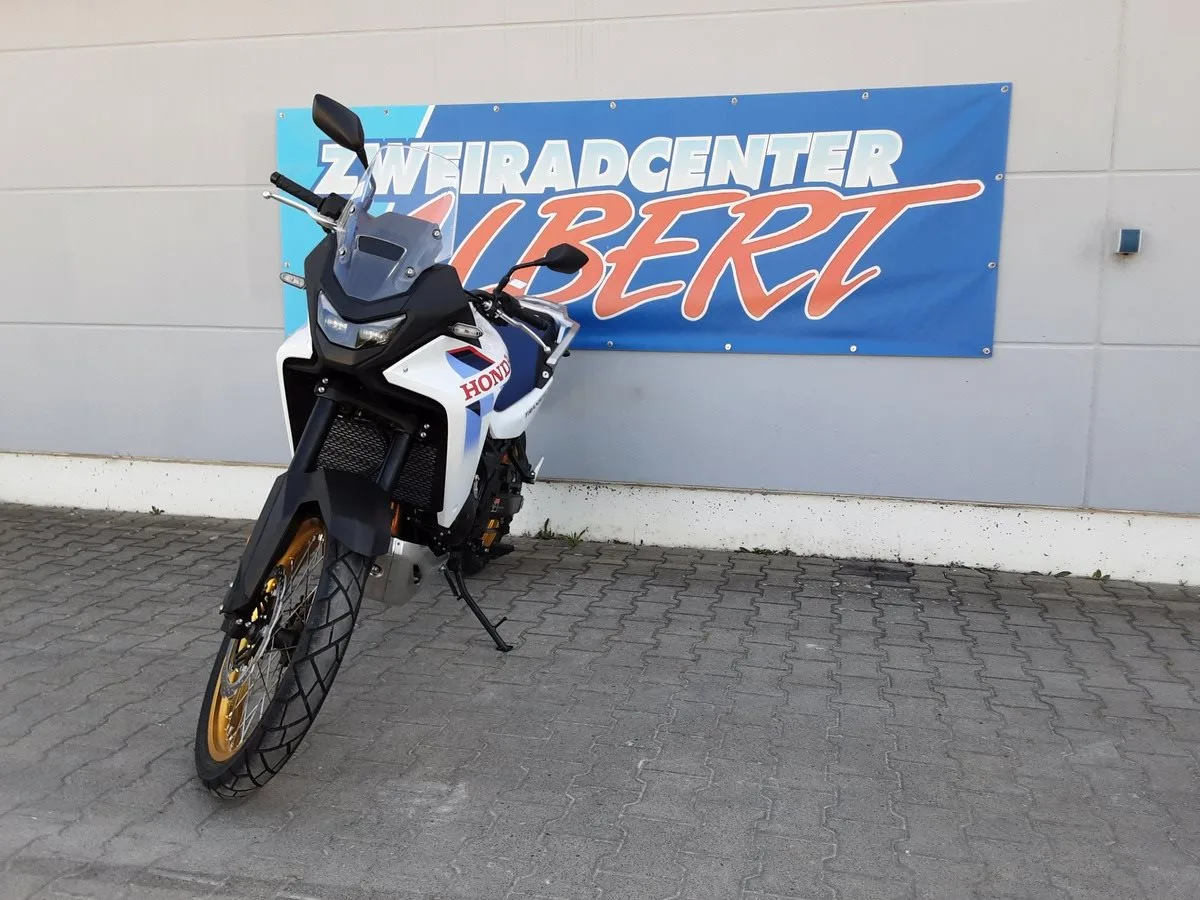 Honda XL750 Transalp E-Clutch