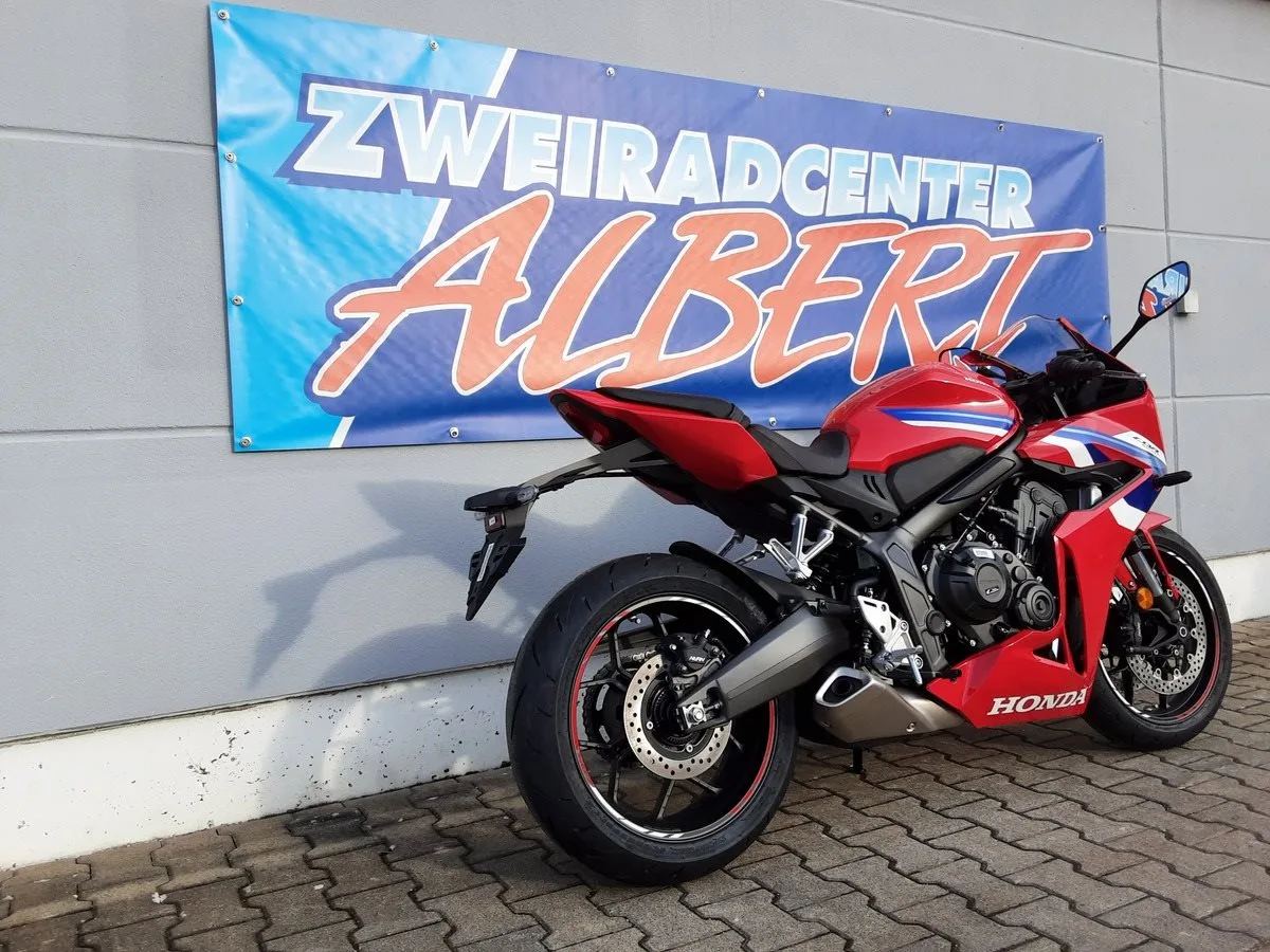 Honda CBR650R