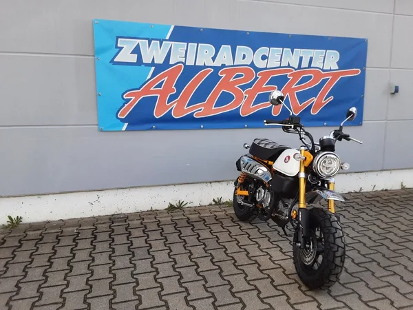 Honda Monkey 125